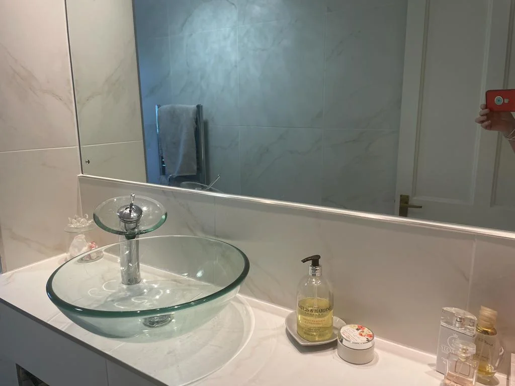 Skin Clinic Sink
